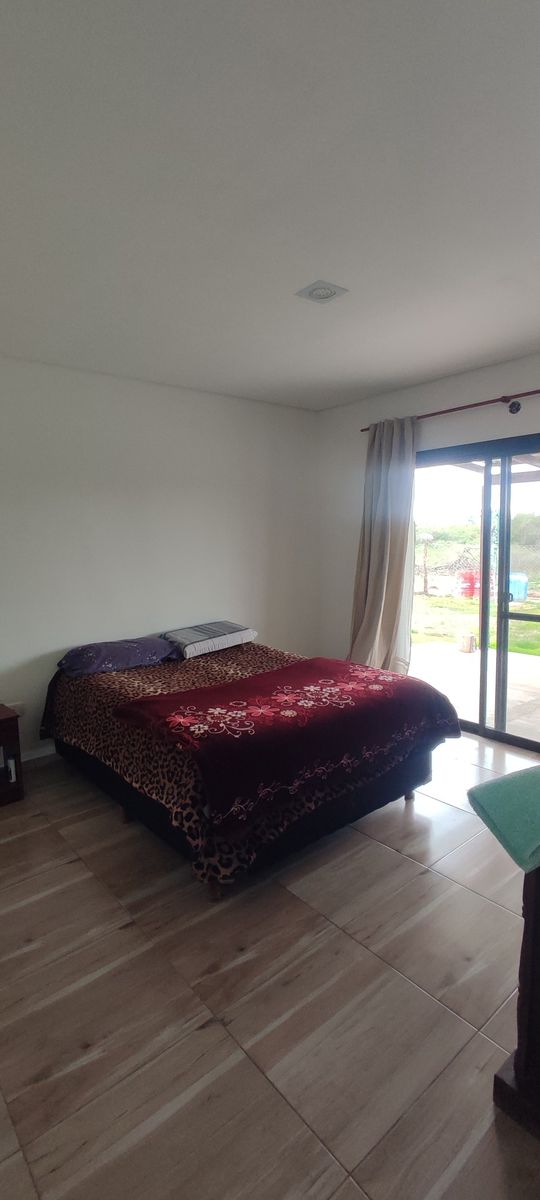 HERMOSA VIVIENDA FAMILIAR en LOTE DE 3000m2 — foto 3