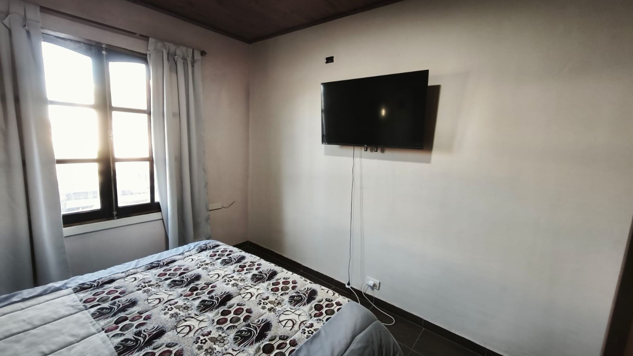 Oportunidad Vivienda con Piscina - 16