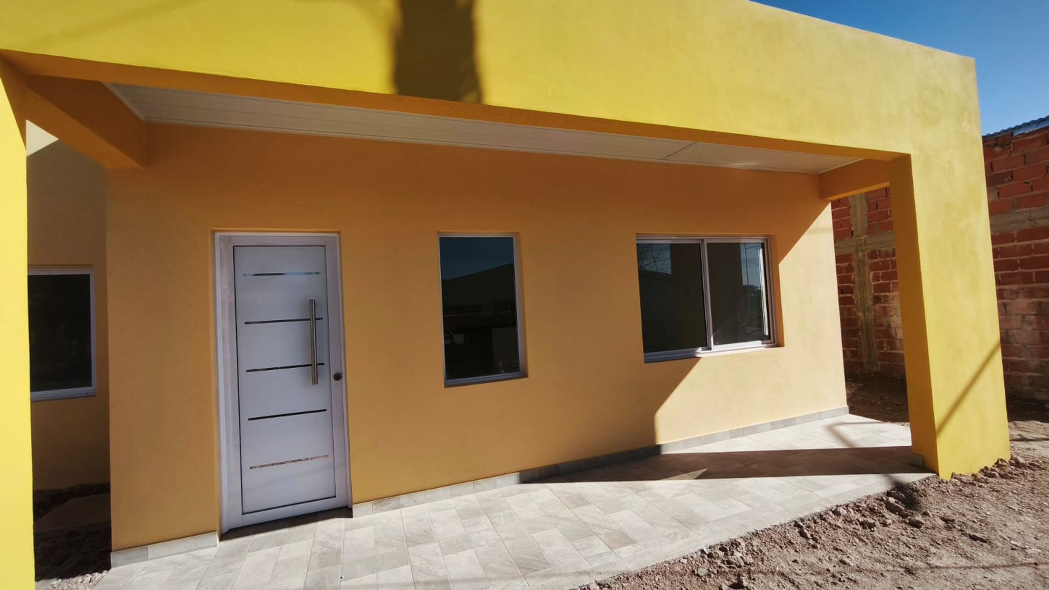 Hermosa vivienda a estrenar San José (ER) - 4