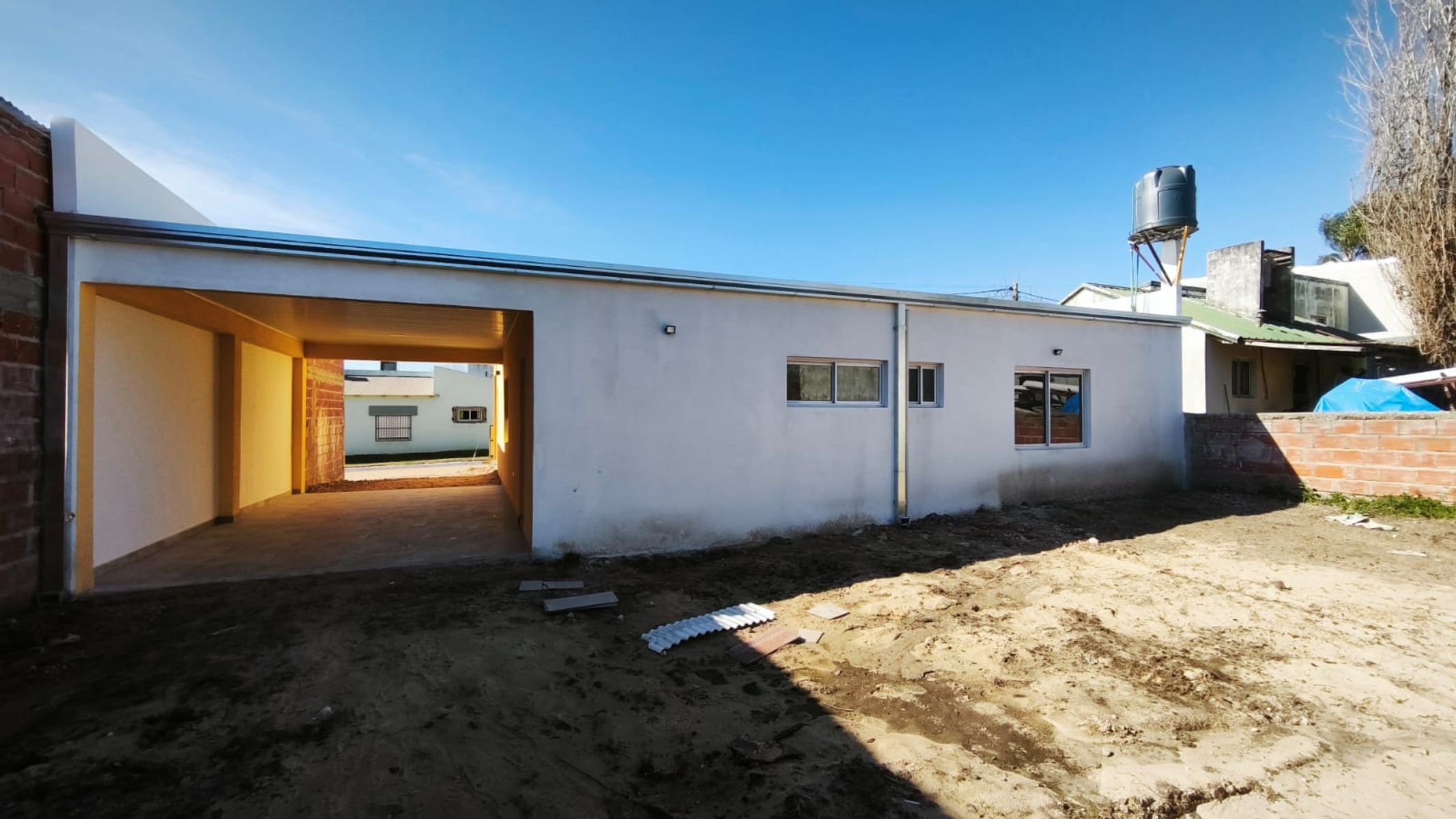 Hermosa vivienda a estrenar San José (ER) - 6