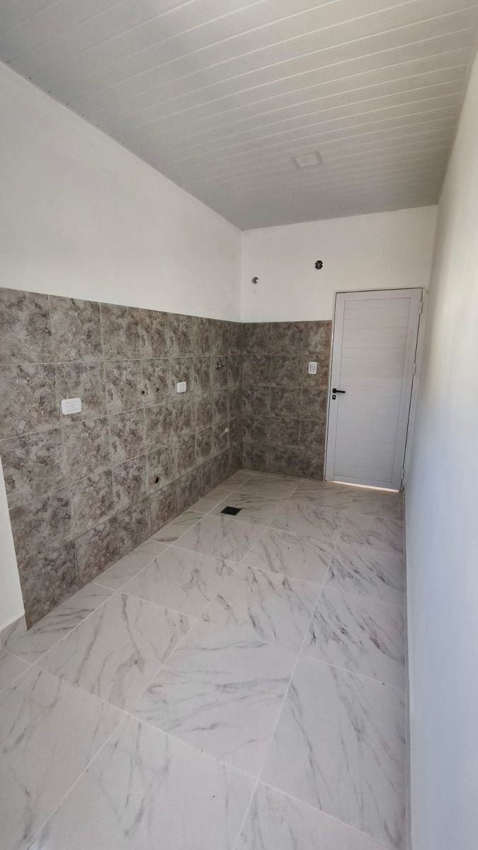 Hermosa vivienda a estrenar San José (ER) - 15