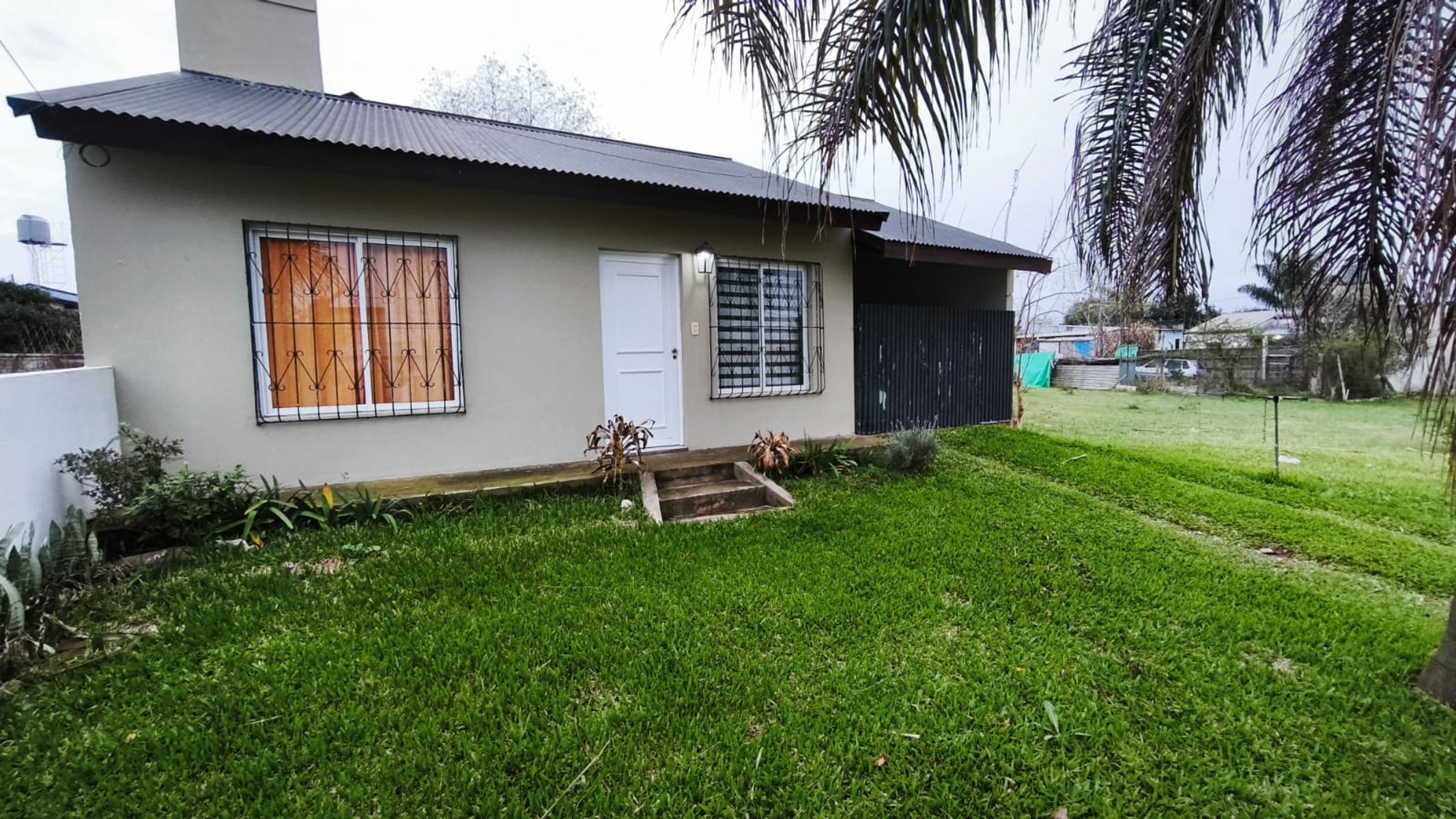 VENTA AMPLIA VIVIENDA - SAN JOSE (ER) - 1