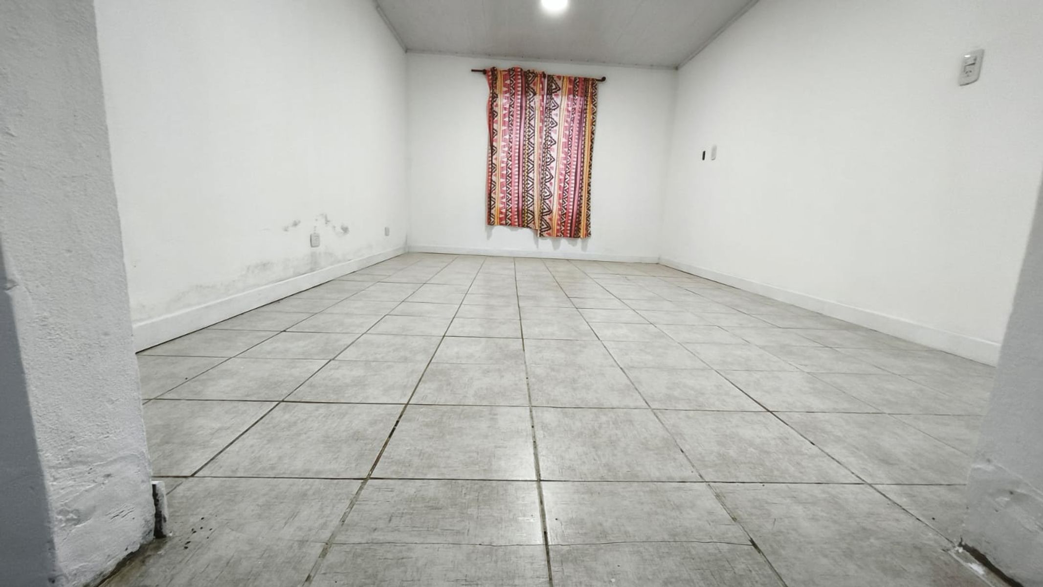 VENTA AMPLIA VIVIENDA - SAN JOSE (ER) - 5