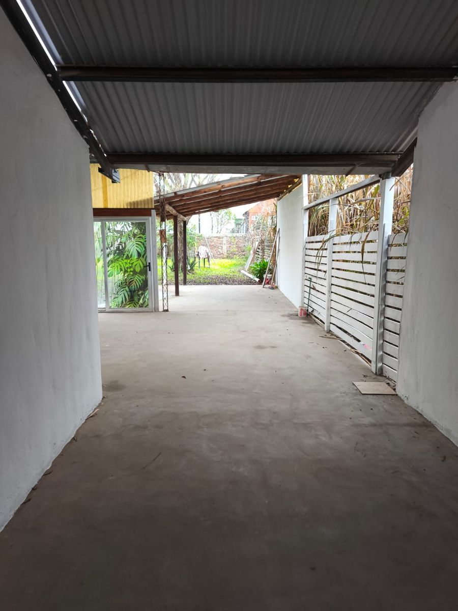 VENTA AMPLIA VIVIENDA - SAN JOSE (ER) - 14