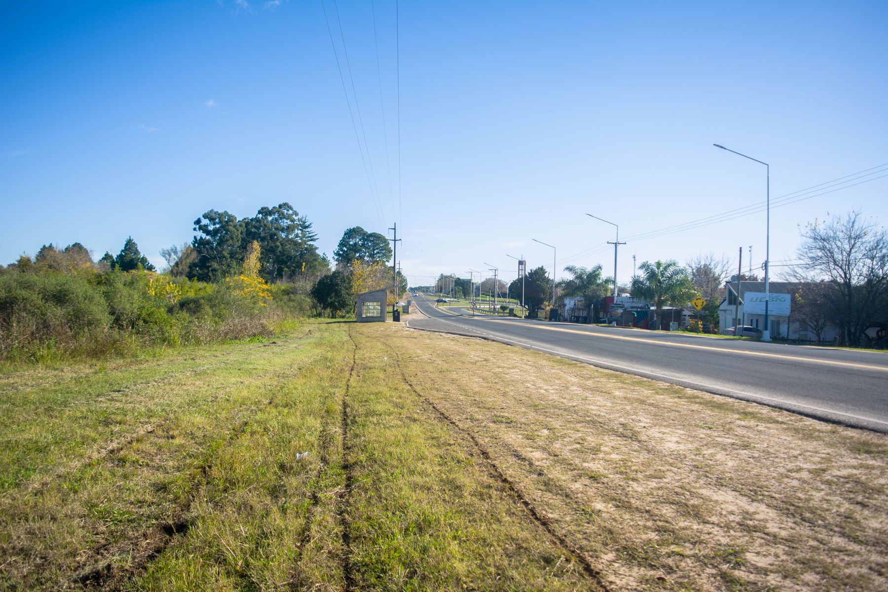 AMPLIO LOTE SOBRE EX RUTA 26 - 3