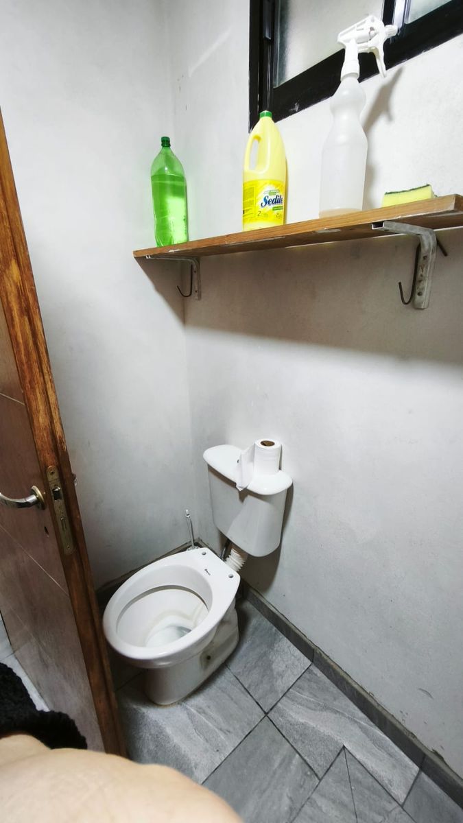 LOCAL COMERCIAL EN AMPLIO LOTE - 13