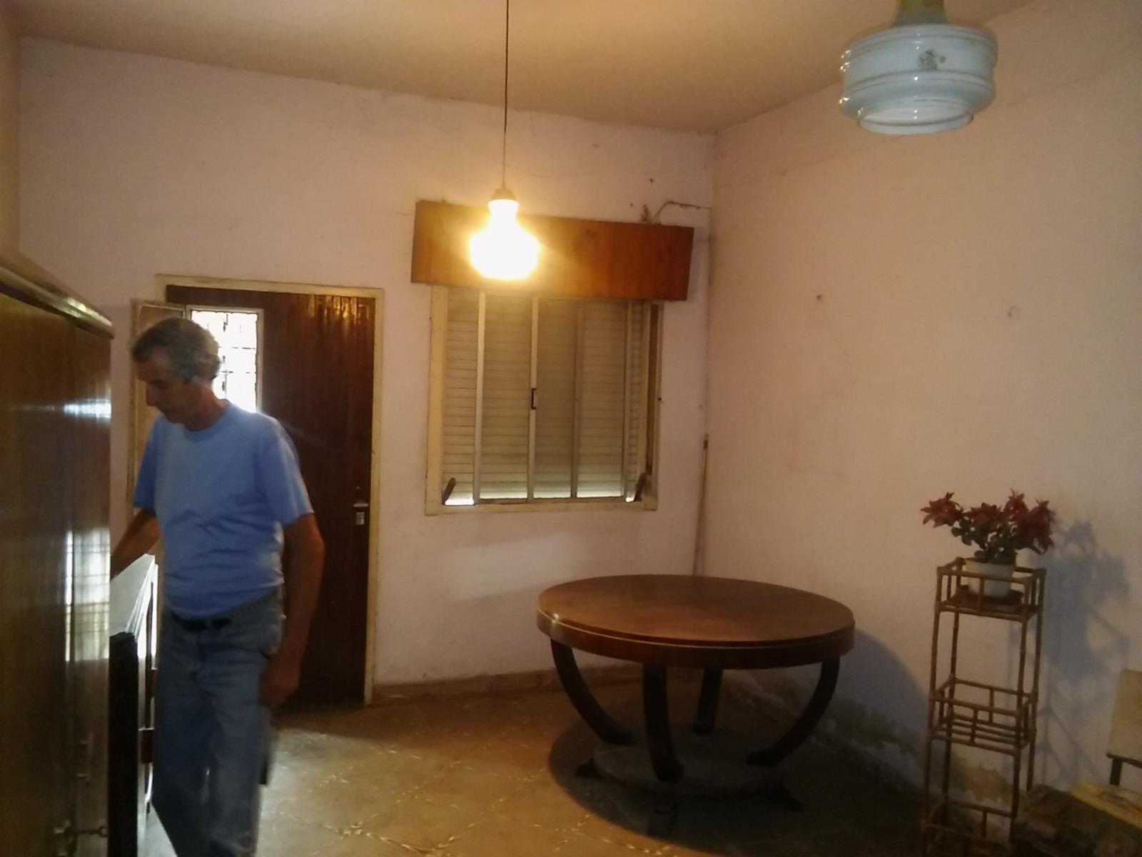 VENDO CASA CON LOCALES CENTRO PASO DEL REY — foto 6