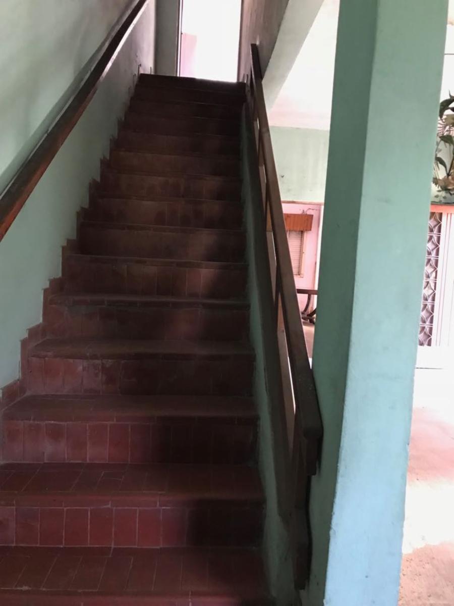 VENDO CASA CON LOCALES CENTRO PASO DEL REY — foto 12