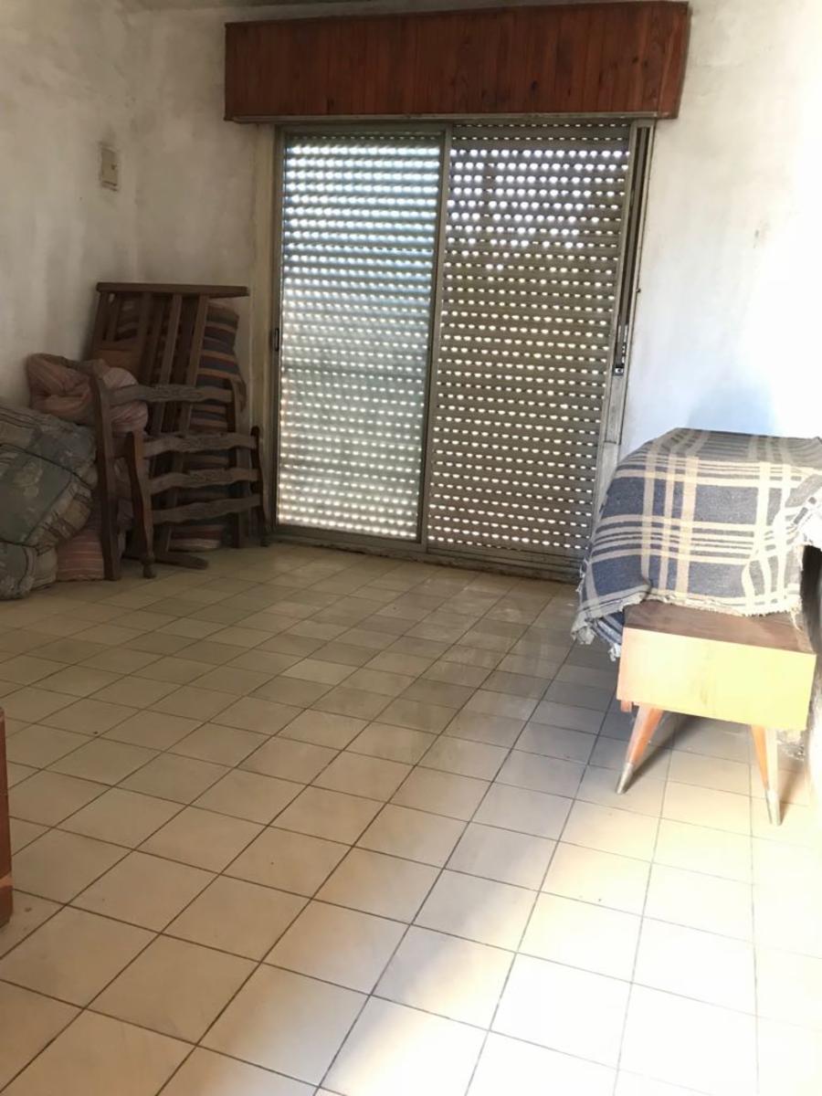 VENDO CASA CON LOCALES CENTRO PASO DEL REY — foto 14