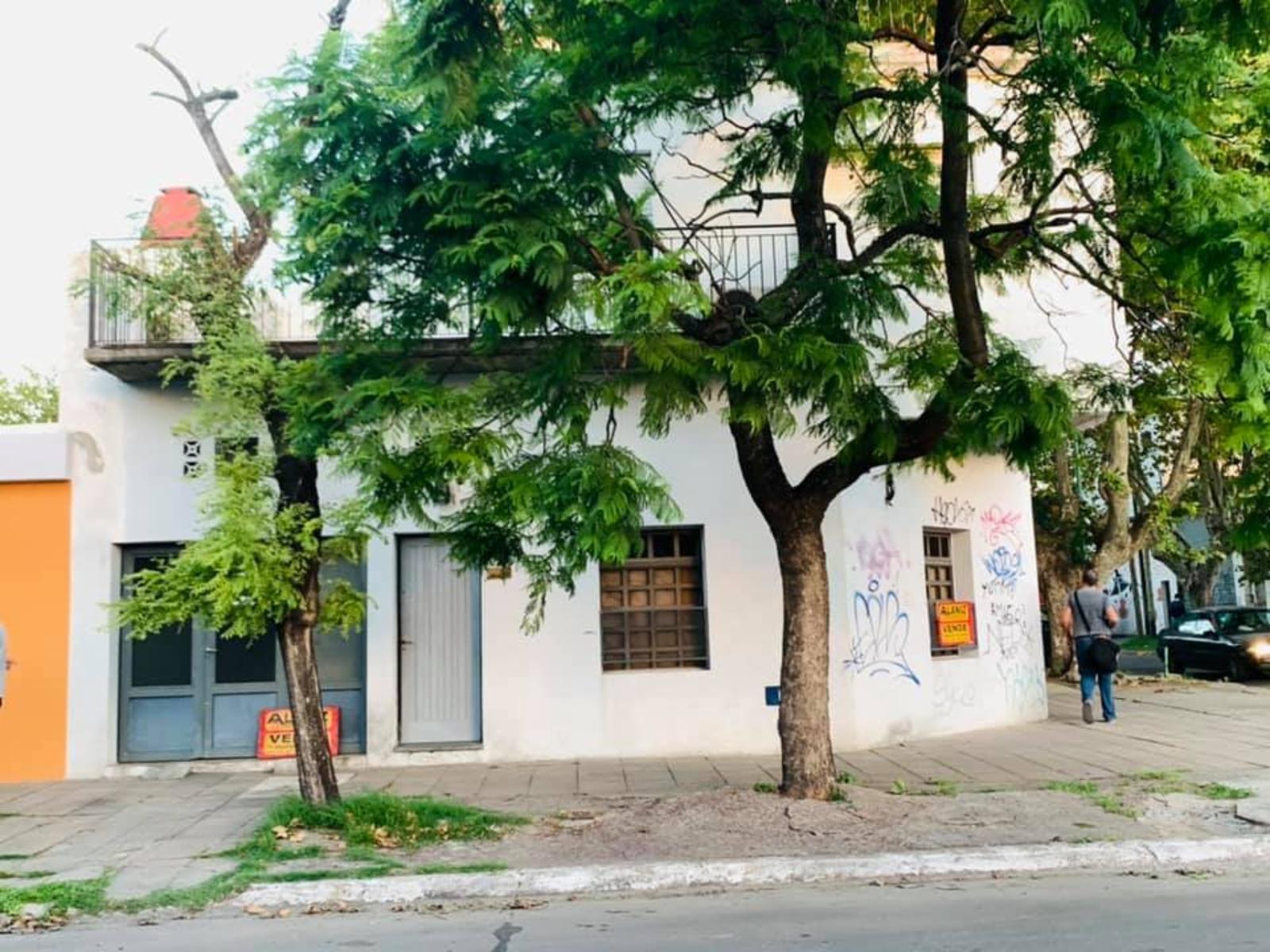 CASA CON DEPARTAMENTO INDEPENDIENTE EN MERLO 2 CUADRAS DE ESTACION ANTICIPO Y CUOTAS. — foto 4