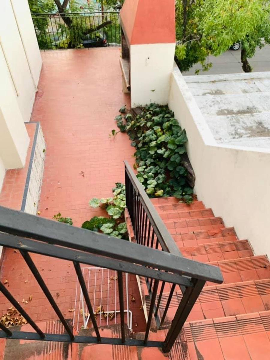 CASA CON DEPARTAMENTO INDEPENDIENTE EN MERLO 2 CUADRAS DE ESTACION ANTICIPO Y CUOTAS. — foto 14