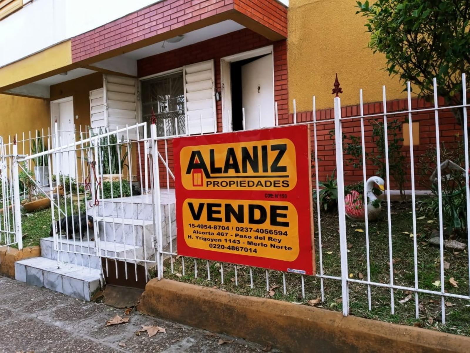 OPORTUNIDAD VENDO DUPLEX EN BARRIO POLICIAL PADUA — foto 2