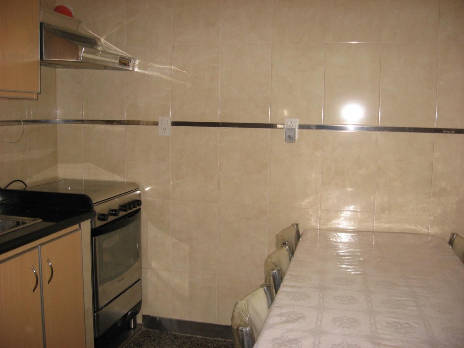 Excelente casa en venta de 3 ambientes amplio lote ,todo destino. — foto 4