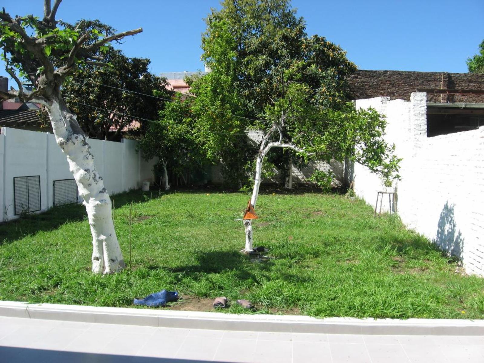 Excelente casa en venta de 3 ambientes amplio lote ,todo destino. — foto 6