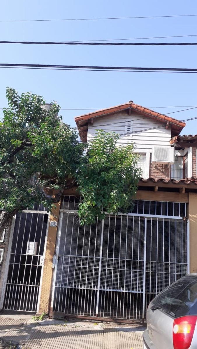 Ph en venta a una cuadra de la estación de San Andrés