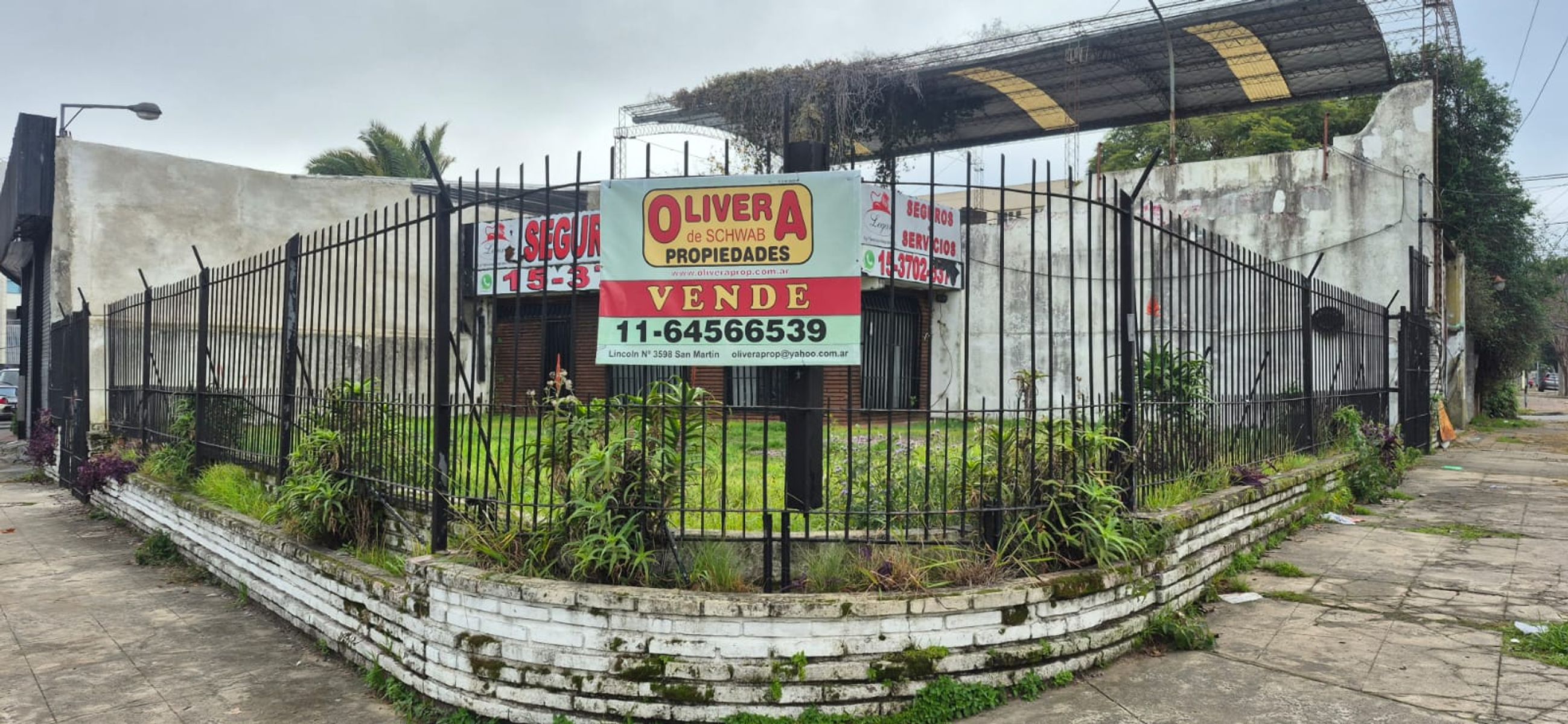 Excelente lote sobre Avenida Iturraspe - Zona estratégica comercial - 2