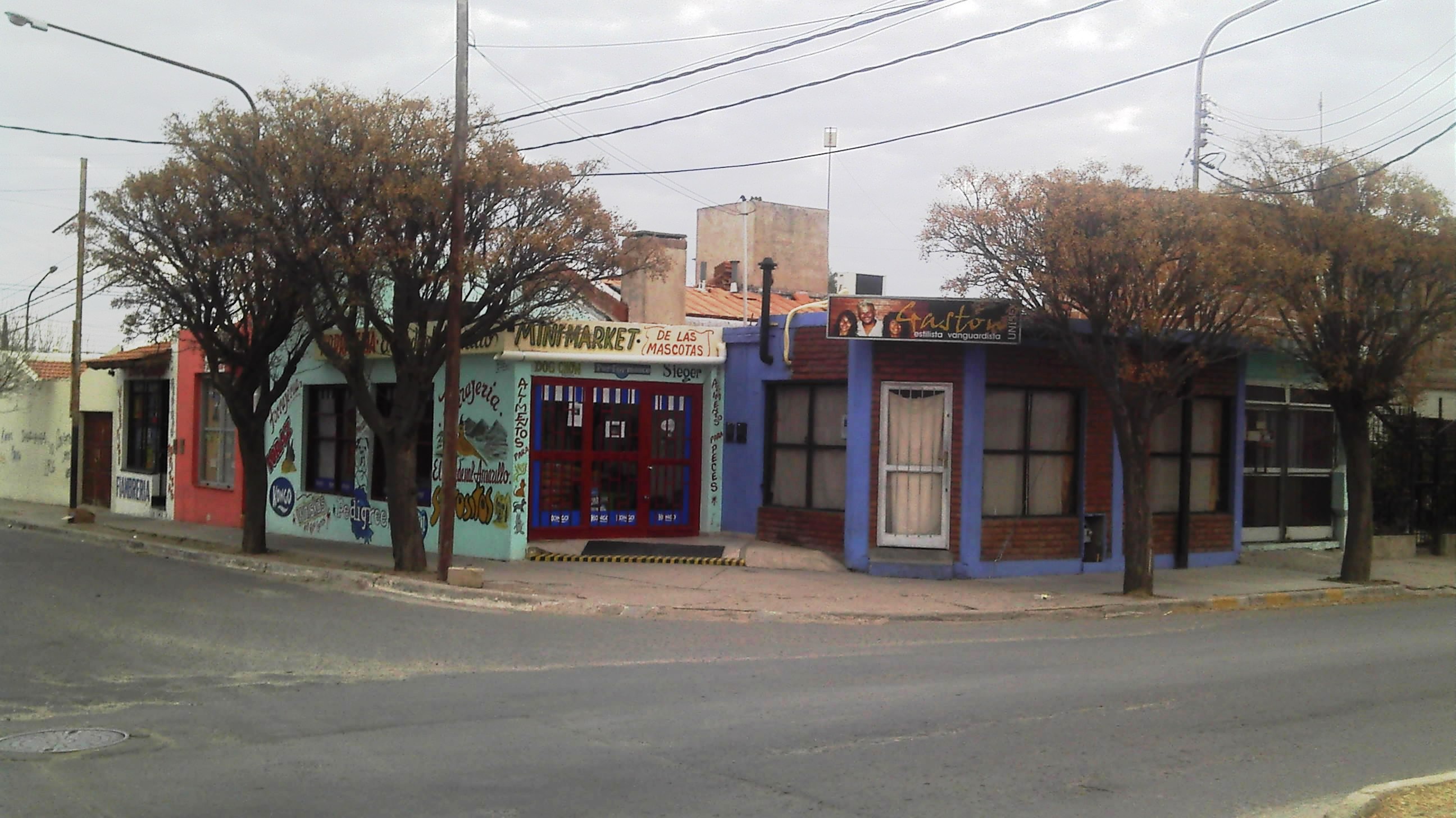 Venta Locales Comerciales zona Centro comercial Sur - 1