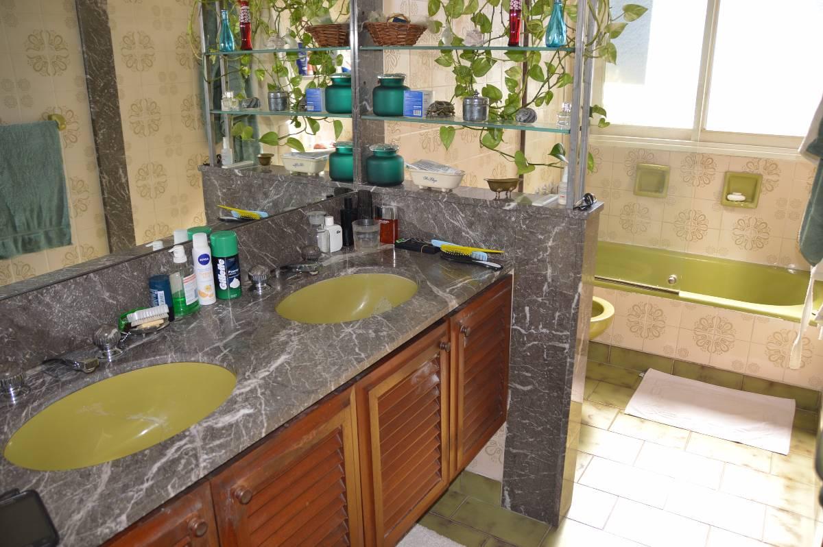 RECOLETA - Piso de Catg. Viv. 24hs. 2 Cocheras Fijas, Baulera, Balcon Aterrazado 3 Dorm (1 en suite), Gran Cocina, 2 Dependencias. — foto 13
