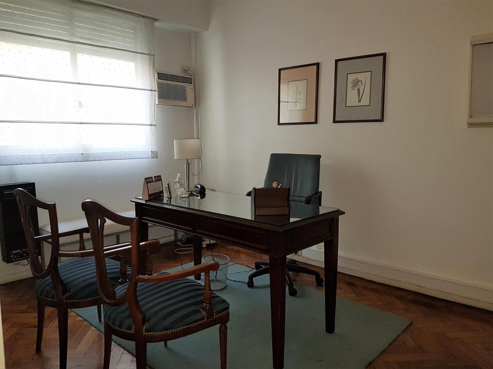 VENTA DEL INMUEBLE CON EL FONDO DE COMERCIO - BOTANICO - Armenia 2300 - Duplex 2 Pisos Consultorios/vivienda — foto 8