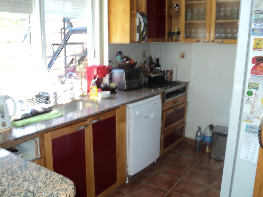 Venta de casa 6 ambientes, sobre lote propio. — foto 2