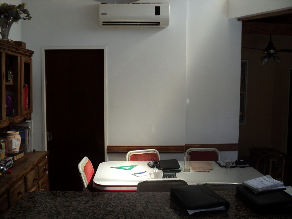 Venta de casa 6 ambientes, sobre lote propio. — foto 3