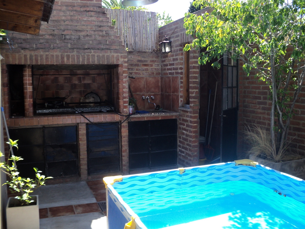 Venta de casa 6 ambientes, sobre lote propio. — foto 6