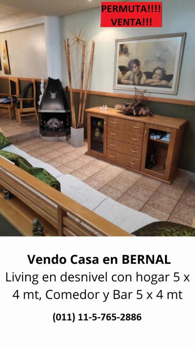 OPORTUNIDAD / SE ANALIZAN POSIBLE PERMUTA CASA DOS PLANTAS / 3 BAÑOS / ESPACIO VERDE / PILETA /QUINCHO-SALA DE LECTURA- Y/O ESTUDIO / OPORTUNIDAD QUILMES — foto 6