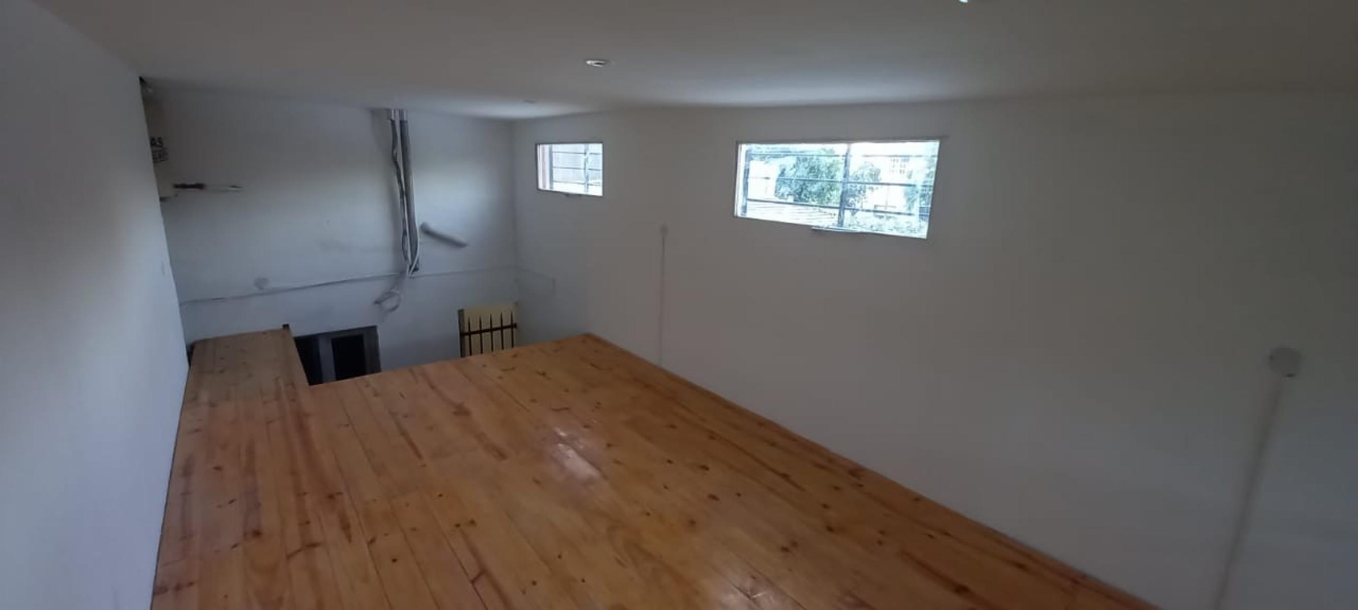 VENTA DOS AMBIENTES AMPLIO CON ENTRE PISO UN AMBIENTE MAS. ZONA WILDE (valor publicado a modo figurativo NO INFORMATIVO CONSULTE) — foto 13