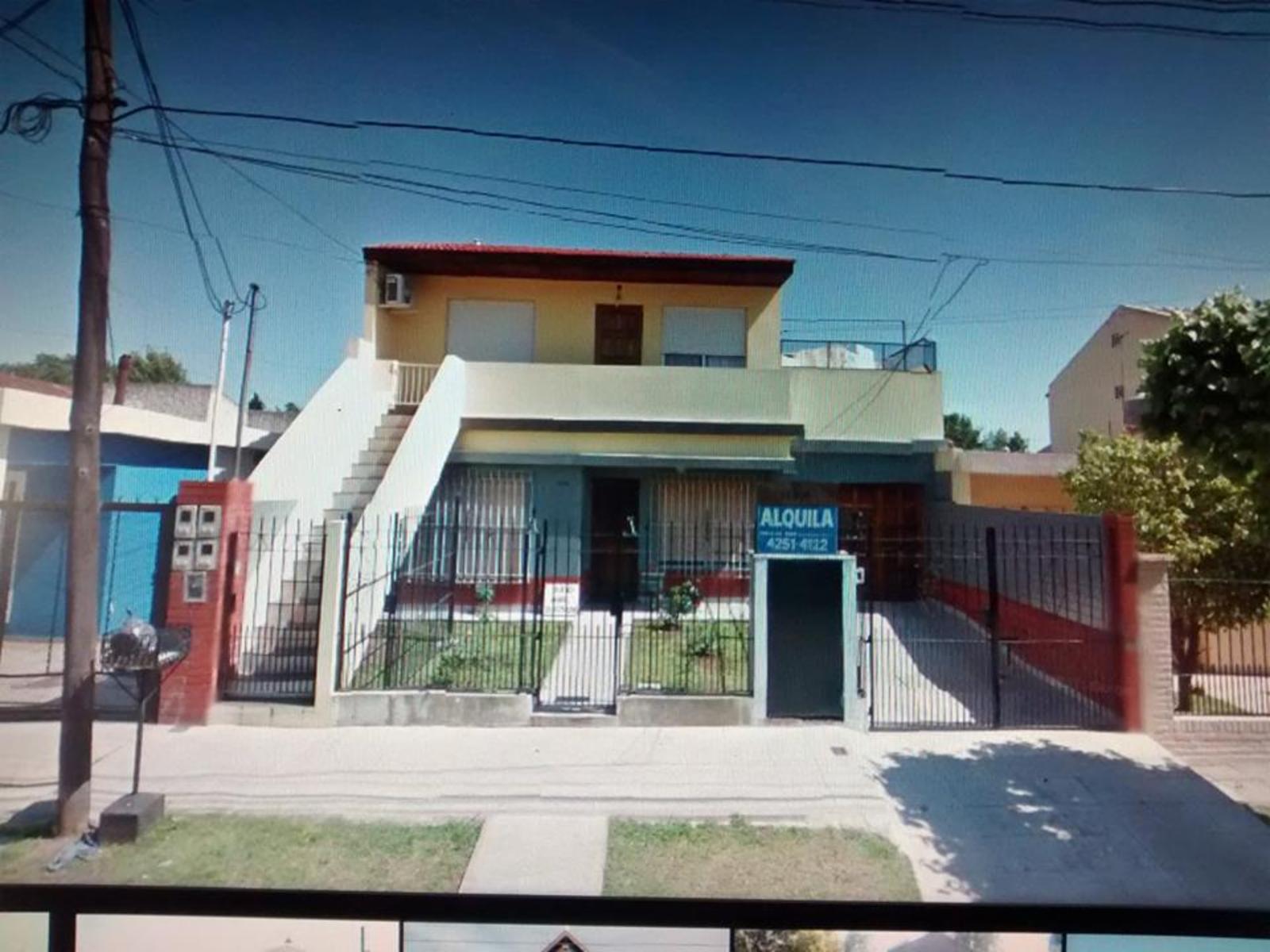3 AMBIENTES PLANTA ALTA PATIO BERAZATEGUI (valor publicado a modo figurativo NO INFORMATIVO CONSULTE) — foto 4