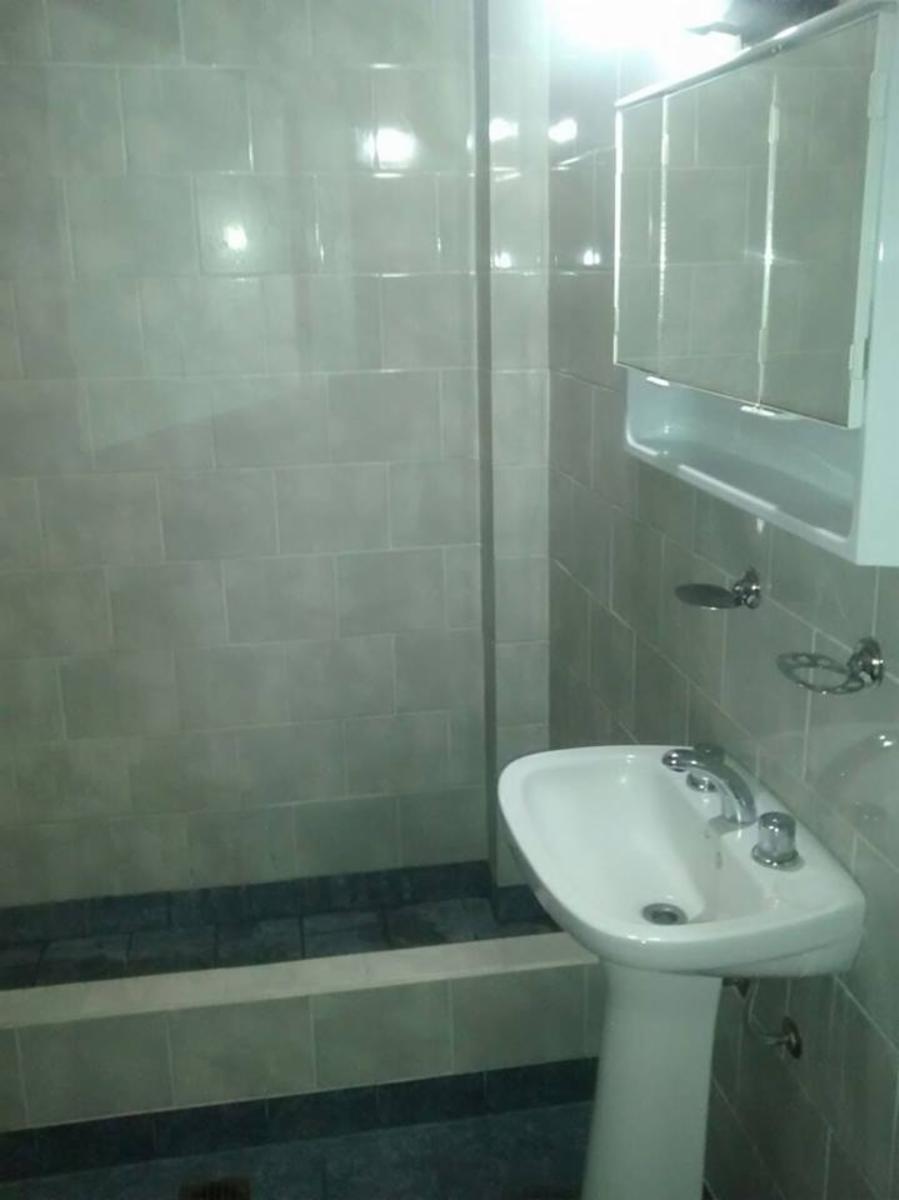 3 AMBIENTES PLANTA ALTA PATIO BERAZATEGUI (valor publicado a modo figurativo NO INFORMATIVO CONSULTE) — foto 5