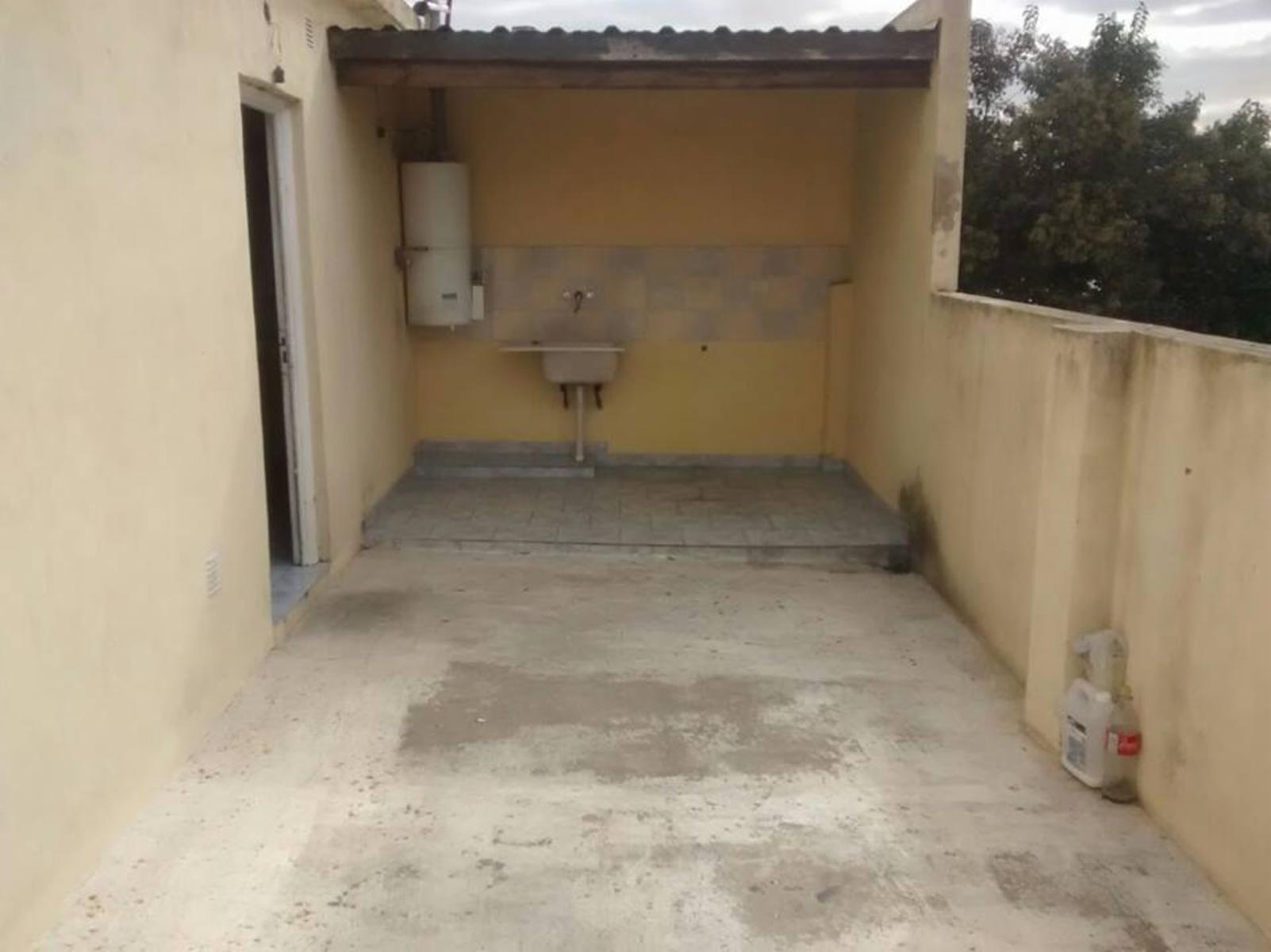 3 AMBIENTES PLANTA ALTA PATIO BERAZATEGUI (valor publicado a modo figurativo NO INFORMATIVO CONSULTE) — foto 8