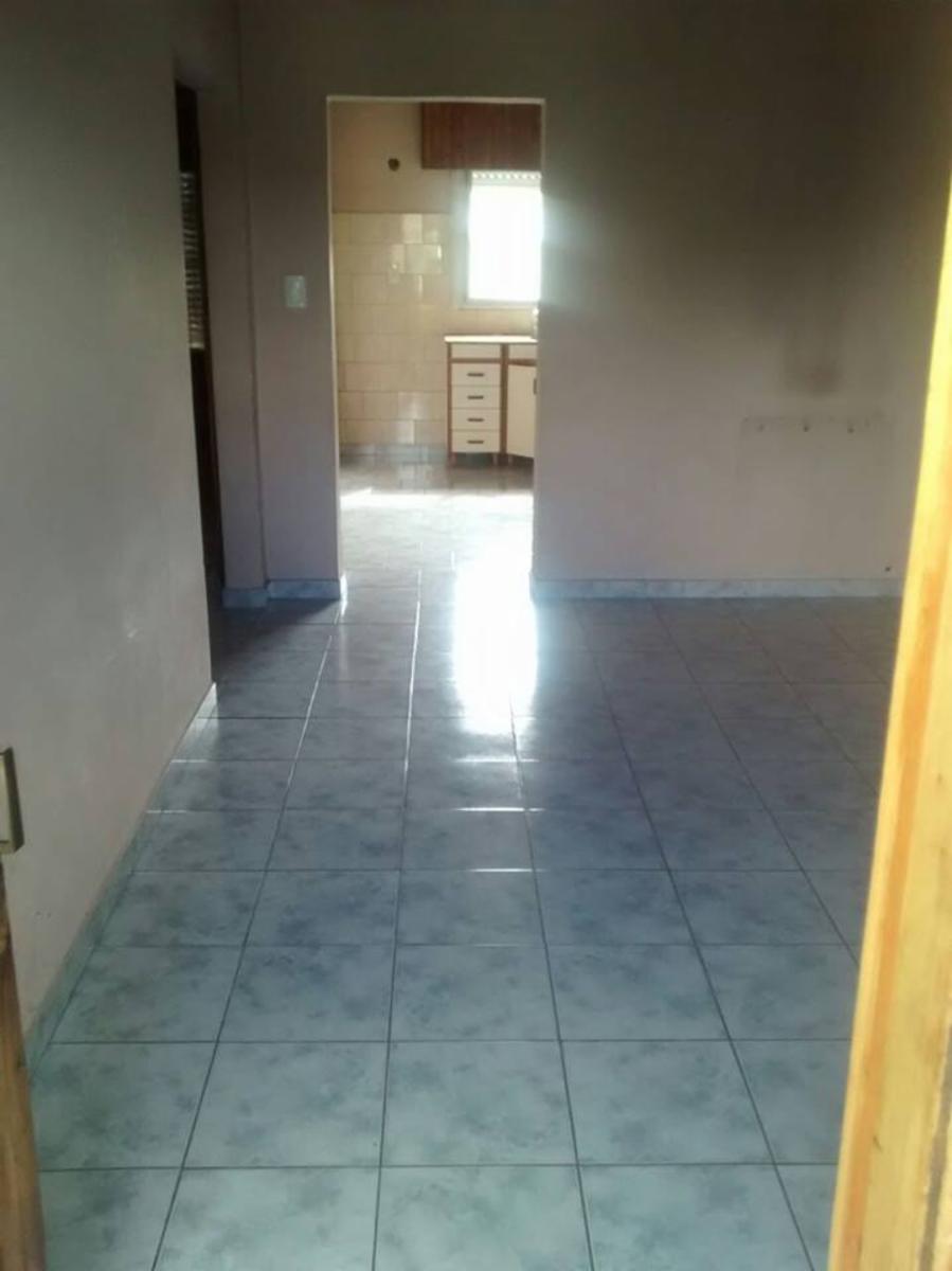 3 AMBIENTES PLANTA ALTA PATIO BERAZATEGUI (valor publicado a modo figurativo NO INFORMATIVO CONSULTE) — foto 11
