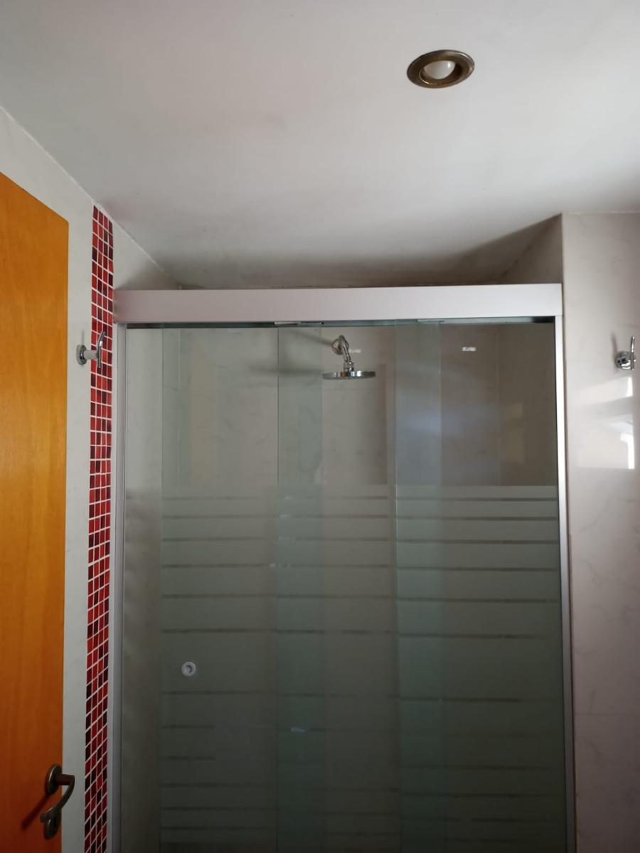 VENTA DEPARTAMENTO 2 AMBIENTES AMPLIO CON VESTIDOR Y COCHERA CUBIERTA WILDE — foto 14