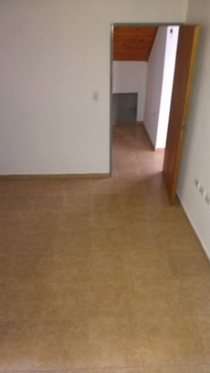 DOS AMBIENTES CON PATIO - 6