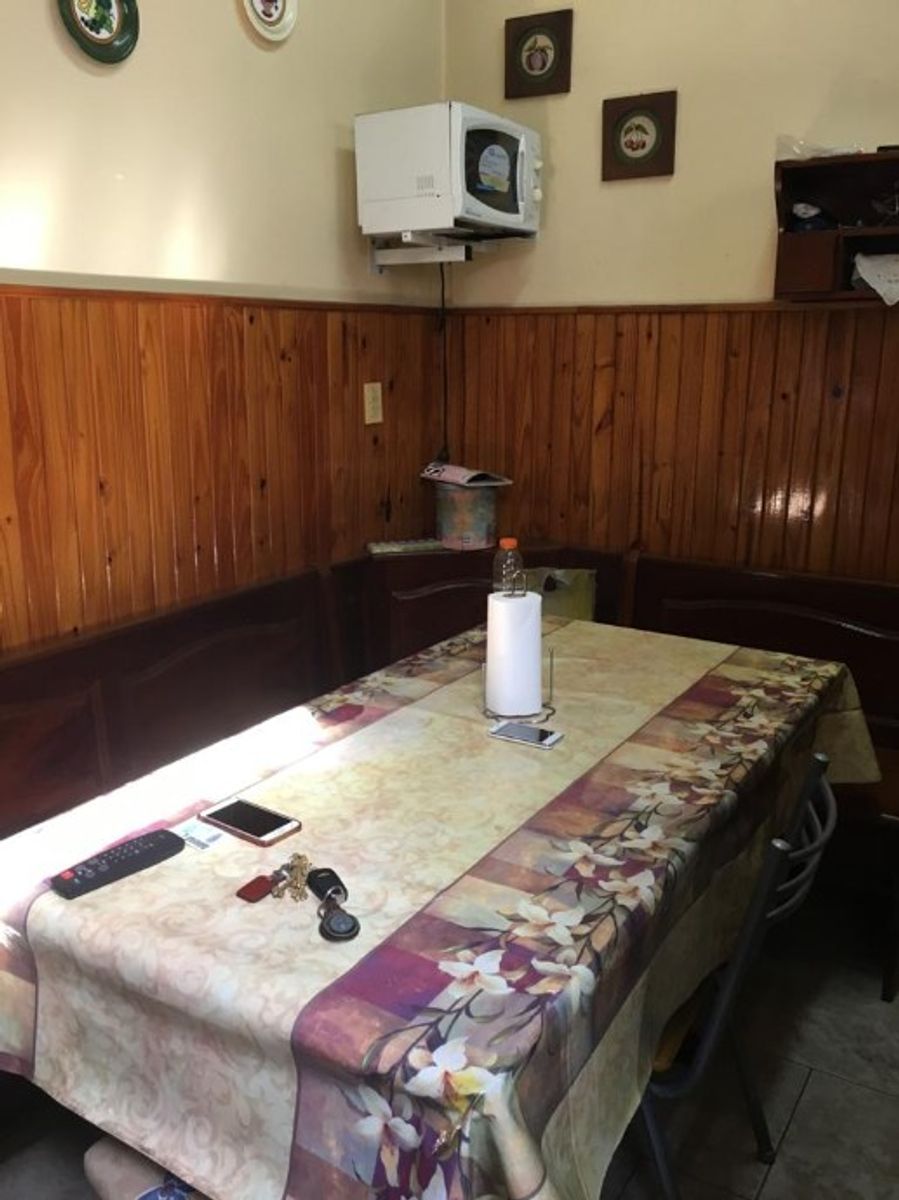 PH en Venta, Planta Baja Frente, Zona Bernal (Montevideo y Dardo Rocha) — foto 8