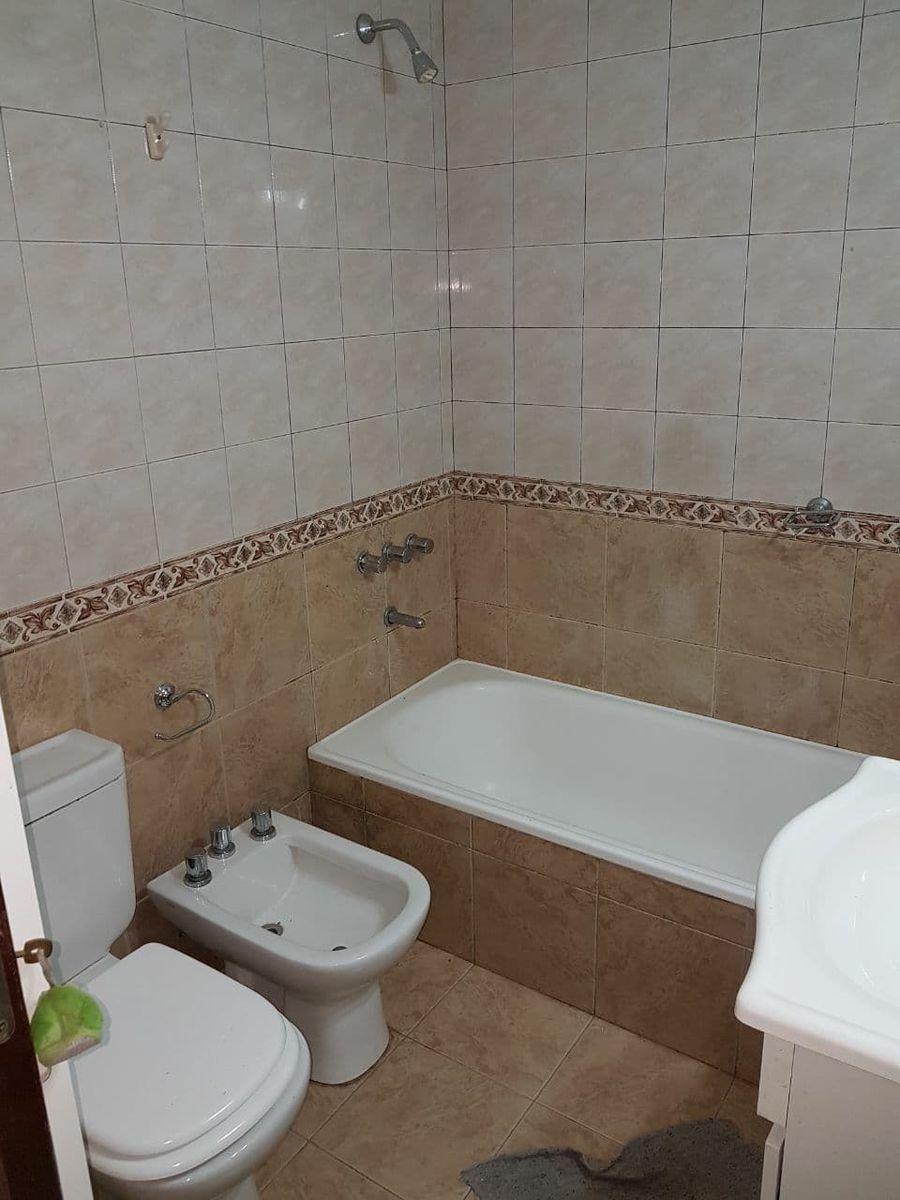 TRES AMBIENTES PLANTA BAJA - 4