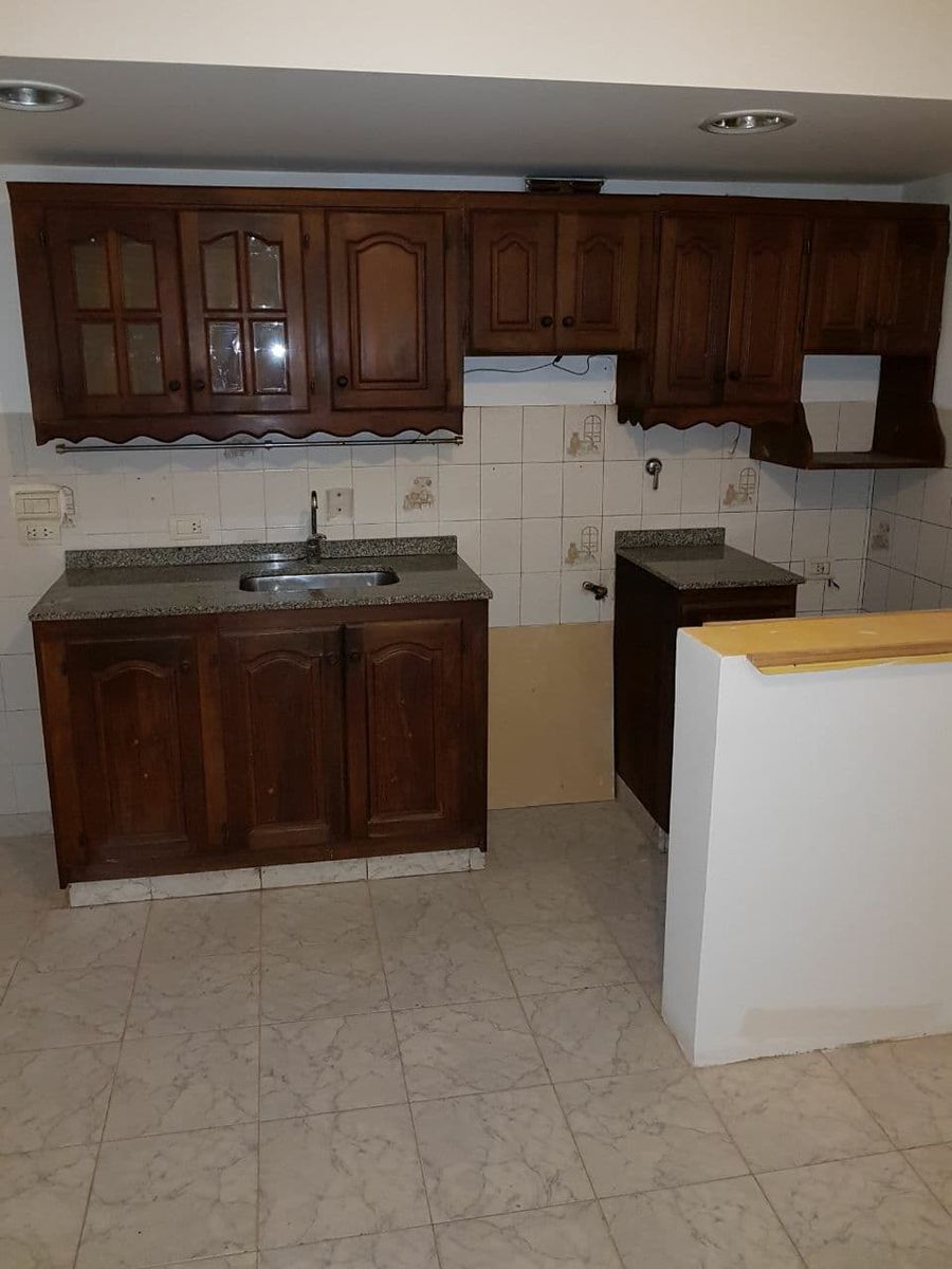 TRES AMBIENTES PLANTA BAJA - 9