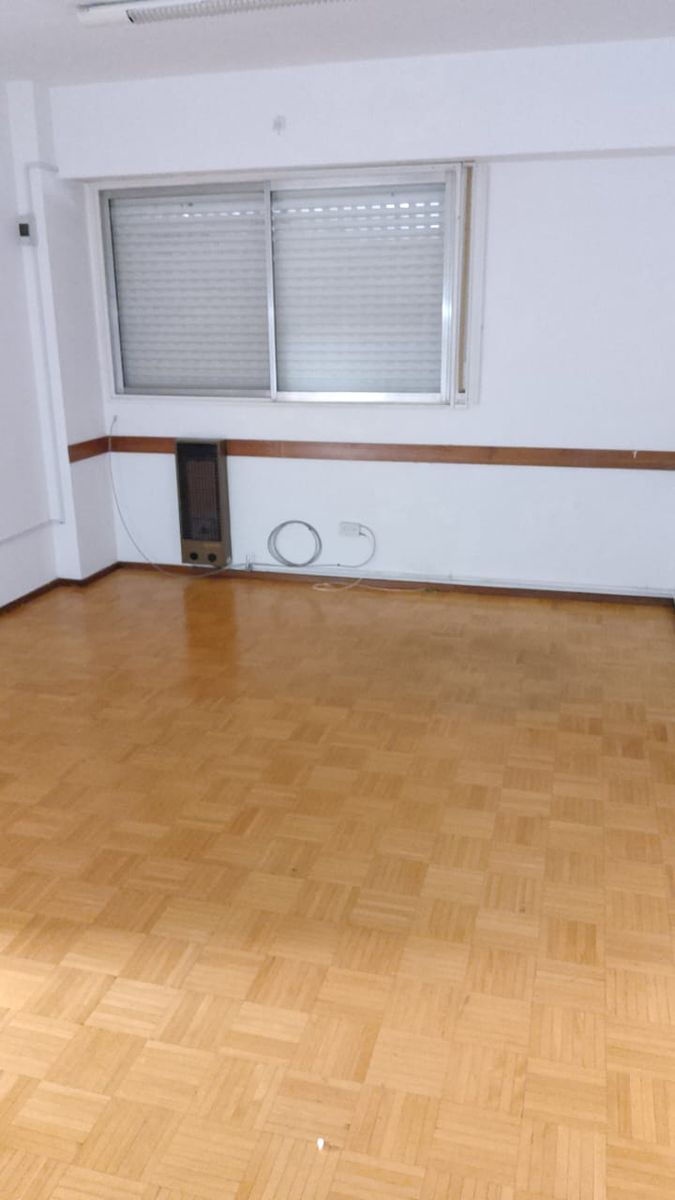 DEPARTAMENTO EN EXCELENTE ESTADO DE DOS AMBIENTES EN QUILMES — foto 5