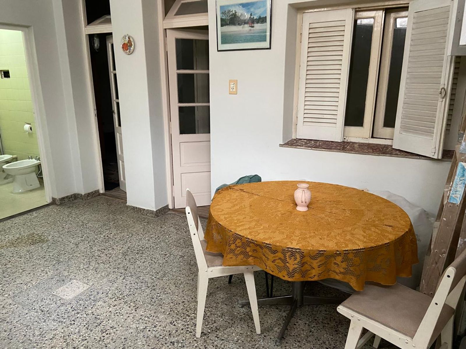 ALQUILER DE DEPARTAMENTO EN EXCELENTE ESTADO CON 3 AMBIENTES - 2