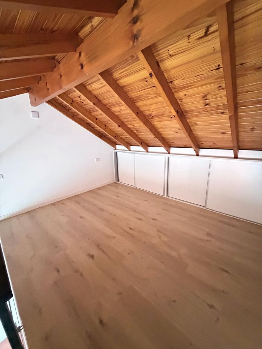 LOFT A ESTRENAR, UN AMBIENTE CON ENTREPISO. — foto 3