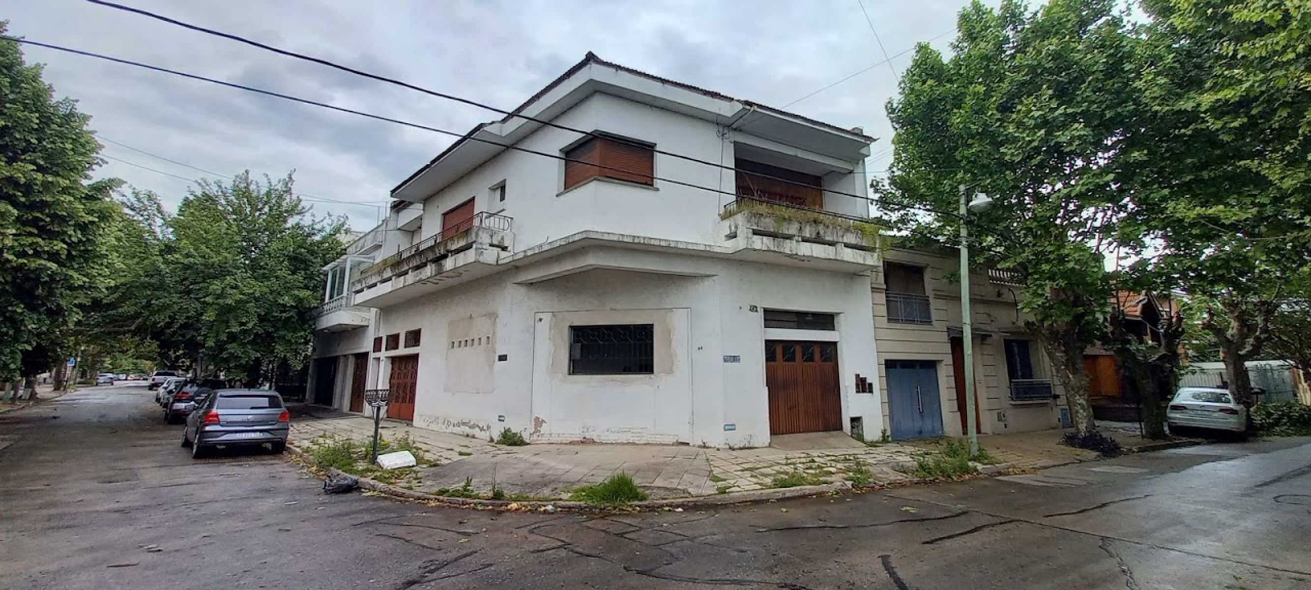 PROPIEDAD EN DOS PLANTA / OPORTUNIDAD / BERNAL / QUILMES (valor publicado a modo figurativo NO INFORMATIVO CONSULTE) - 1
