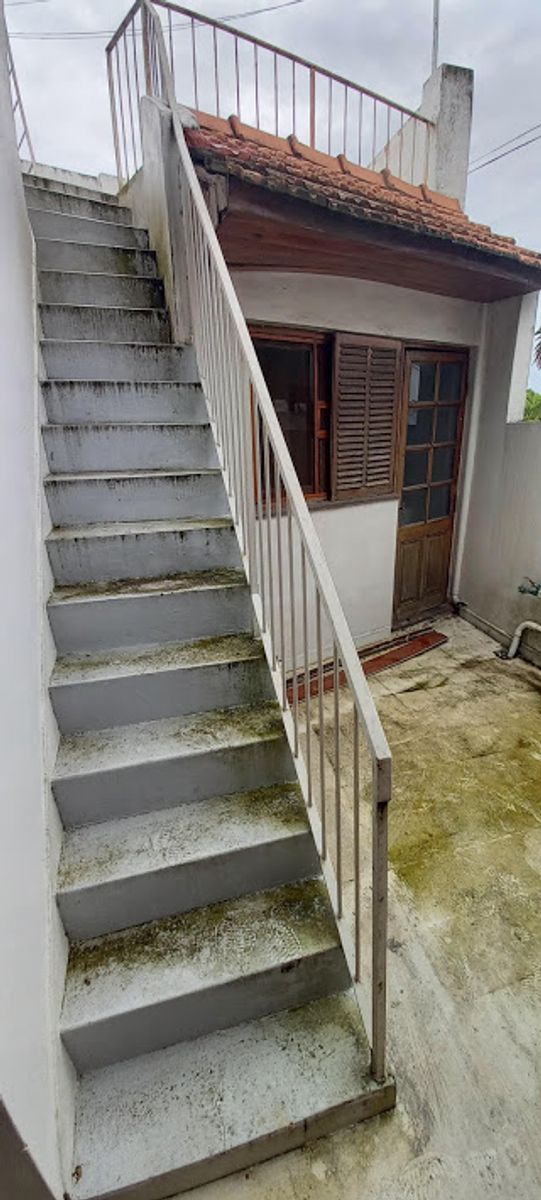 PROPIEDAD EN DOS PLANTA / OPORTUNIDAD / BERNAL / QUILMES (valor publicado a modo figurativo NO INFORMATIVO CONSULTE) - 16