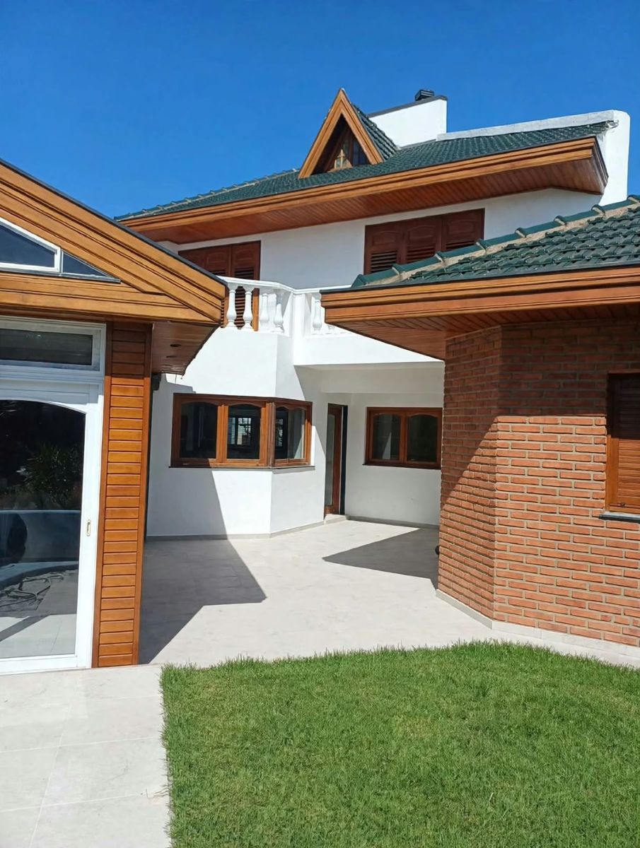 CASA 5 AMBIENTES ZONA WILDE - 4