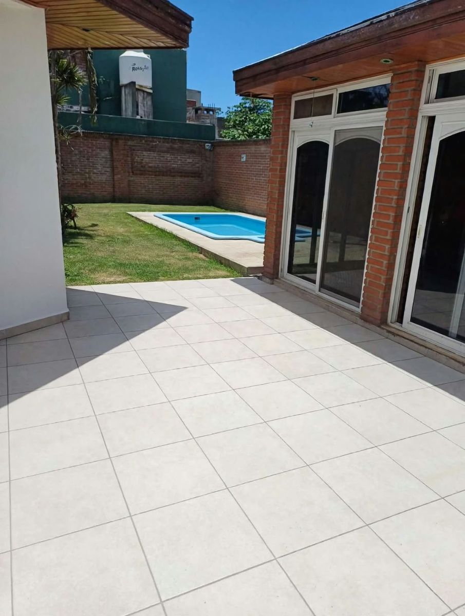 CASA 5 AMBIENTES ZONA WILDE - 5