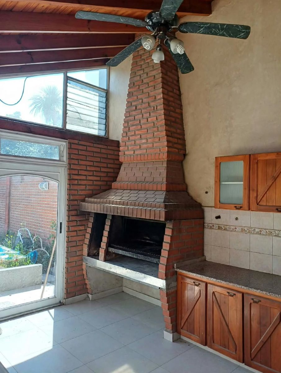 CASA 5 AMBIENTES ZONA WILDE - 14