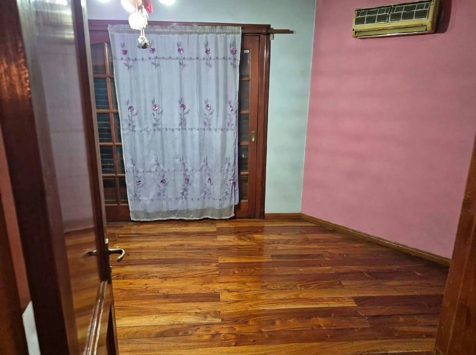 CASA 5 AMBIENTES ZONA WILDE - 18