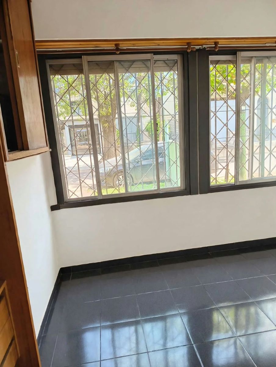 ALQUILER DEPARTAMENTO 2 AMBIENTES PLANTA BAJA A LA CALLE — foto 5