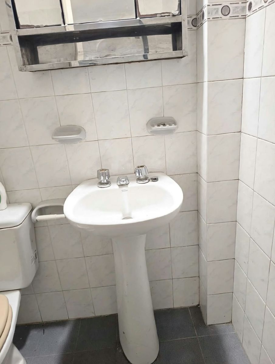 ALQUILER DEPARTAMENTO 2 AMBIENTES PLANTA BAJA A LA CALLE — foto 6