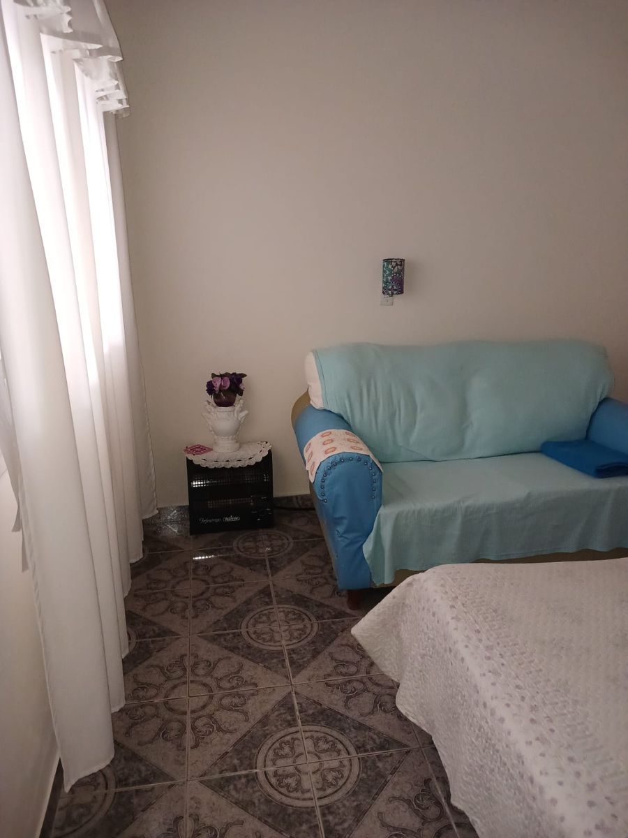 CASA EN VENTA WILDE, EXCELENTE ESTADO DE 5 AMBIENTES CON COCHERA Y AMPLIO PATIO — foto 11