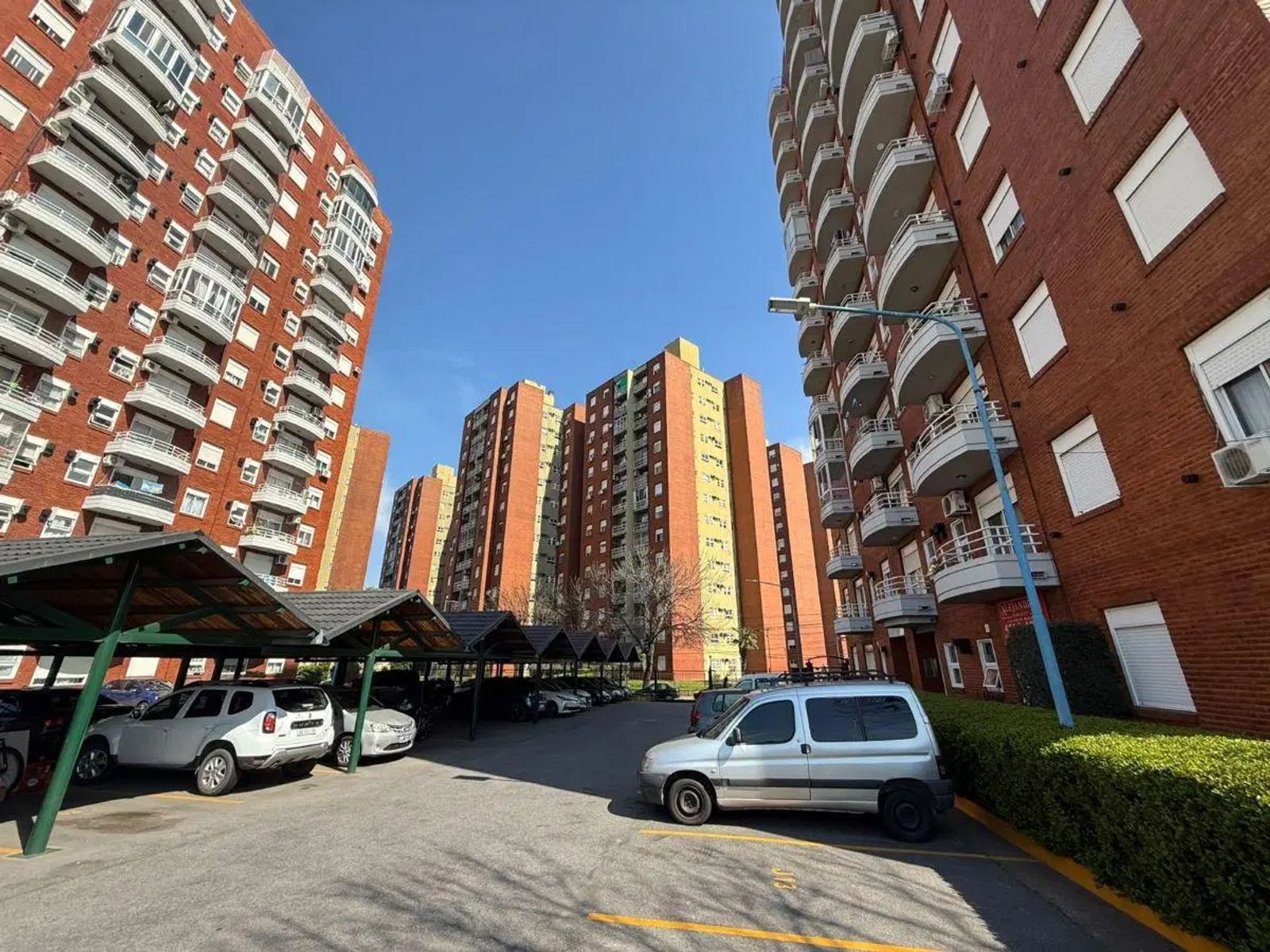 DOS AMBIENTES 7MO PISO - 1